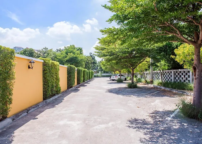 Venice Beach Village Hua Hin Pool Villa
